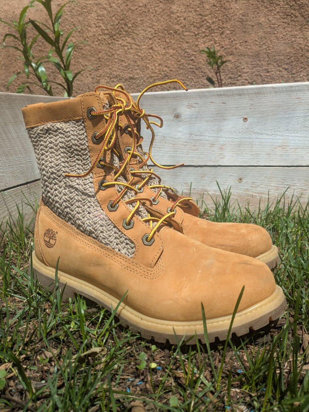Timberland Open Weave Boots Sz 8